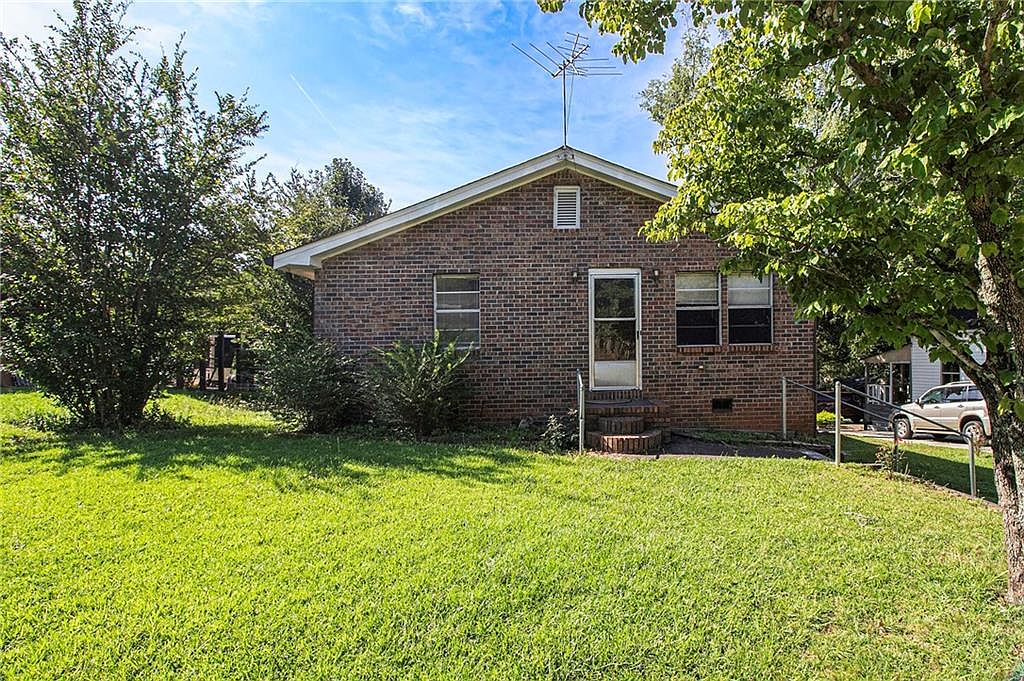 3821 Rex Cir, Rex, GA 30273 Zillow
