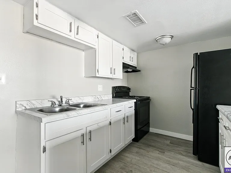 Avante Pointe — Photo 39