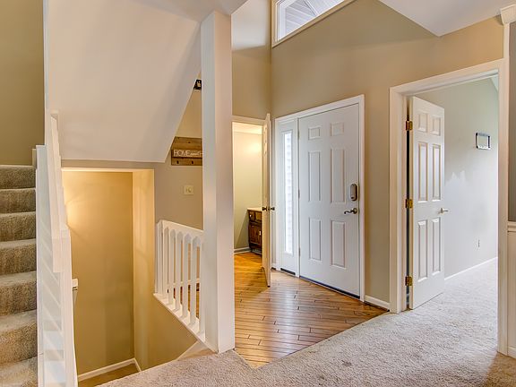 2nd image of 16R Stillmeadow Dr