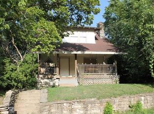 4411 Olive St, Kansas City, MO 64130
