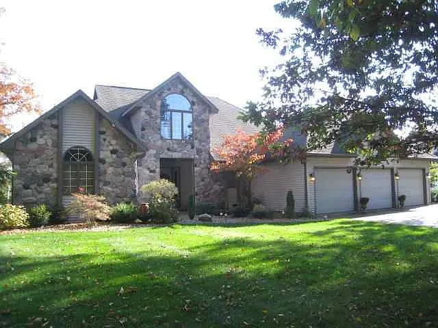21450 Cheri Ln photo 1