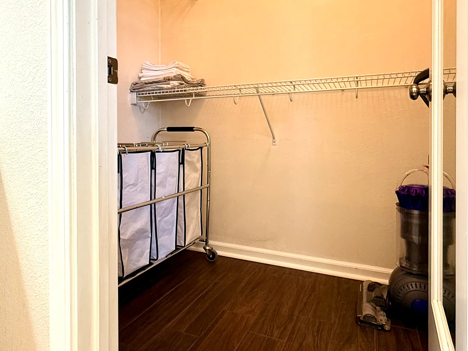 360 W Piedmont Dr — Photo 4