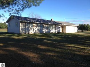 20950 Rhodes Rd, Interlochen, MI 49643