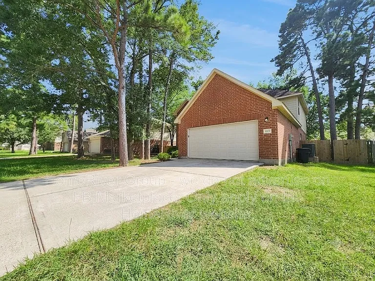 11915 Cottonwood Ln — Photo 23