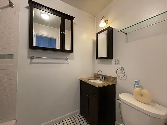 Rented by Corcoran | media 29