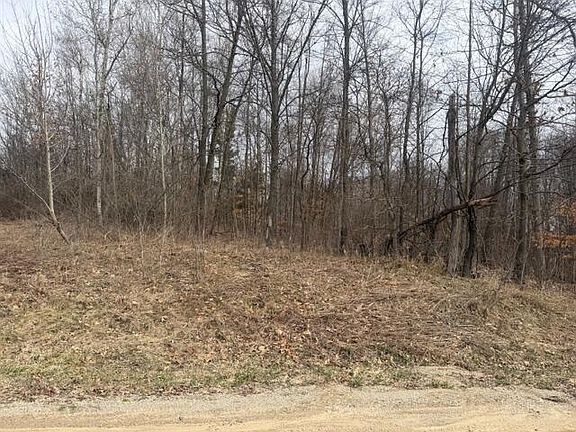 5th image of 12784 Elm Ave