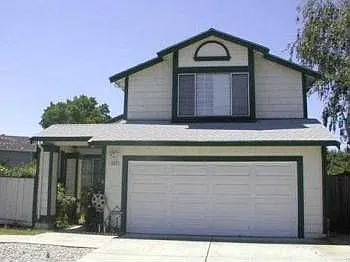 2894 Dandelion Cir photo 1