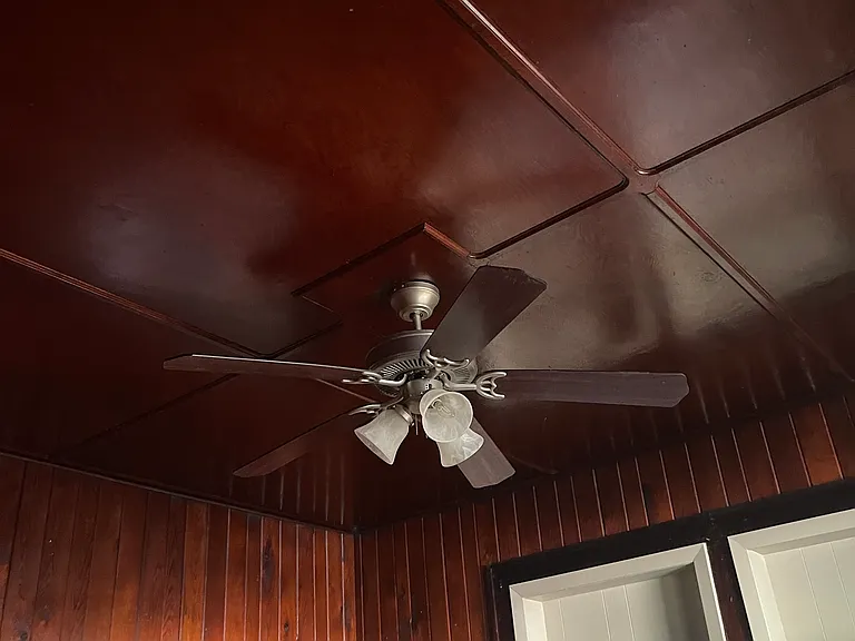 305 J.t. Polk Dr — Photo 26