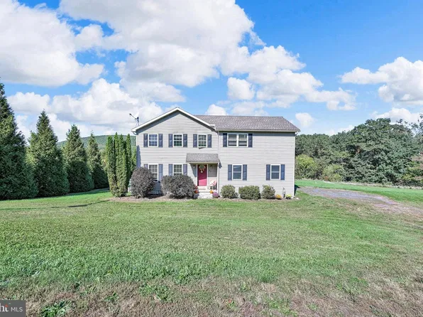 37 Walnut St, Ringtown, PA 17967