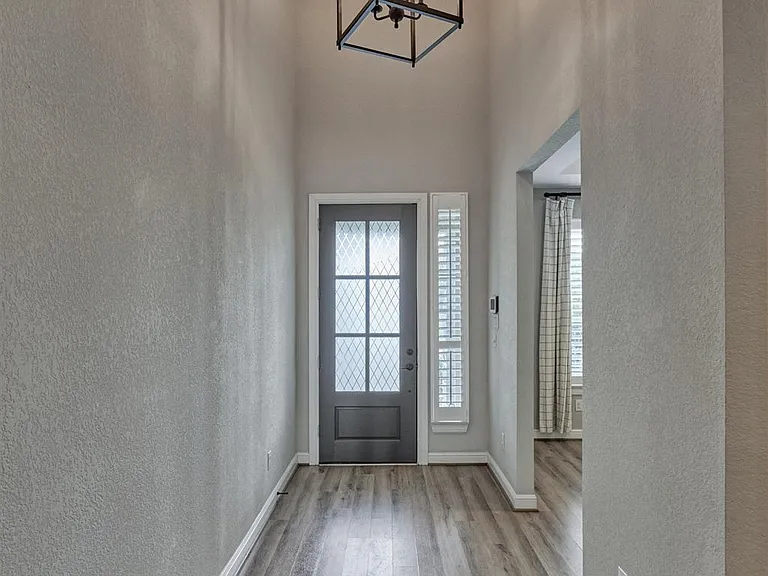 11 Shumard Oak Dr — Photo 5