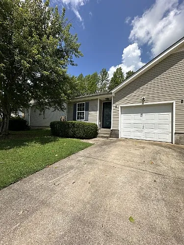 272 Executive Ave #A Photo 1