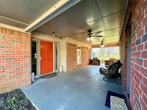 3rd image of 29029 County Road 2100