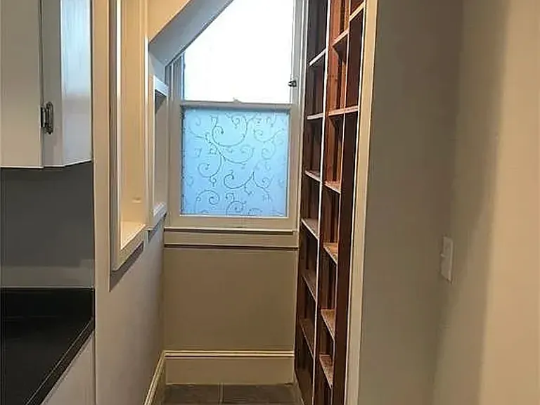 181 Main St #2 — Photo 7
