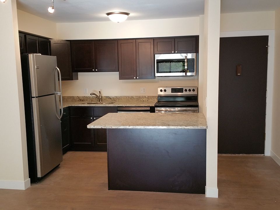 Parc Vue 12415 W Greenfield Ave New Berlin WI Zillow