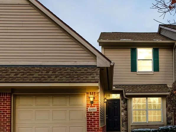 41692 Magnolia Ct, Novi, MI 48377