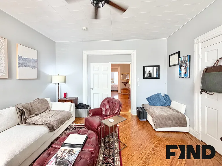 31 Goodwin Pl #1 — Photo 6