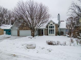 2435 Aspen Ln SW, Rochester, MN 55902