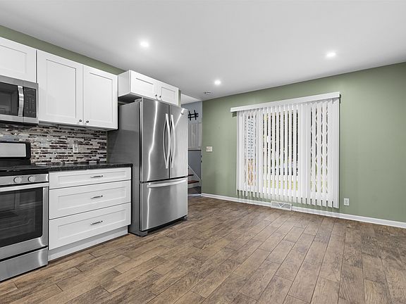 4th image of 4462 Blackberry Knoll Dr