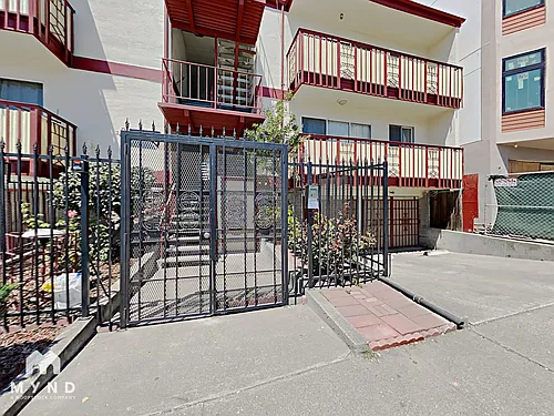 711 Madison St #5 Photo 1
