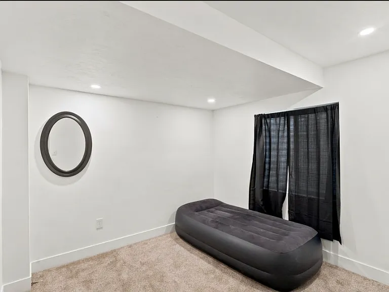 42 N Rue Borda — Photo 3