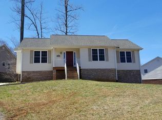 115 Palmer Dr, Lynchburg, VA 24502