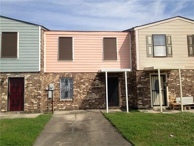 6591 Harbourview Dr, New Orleans, LA, 70126