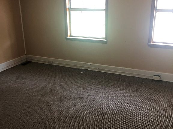 4th image of 3421 Central Ave