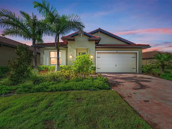 325 Villoresi Blvd, Nokomis, FL 34275