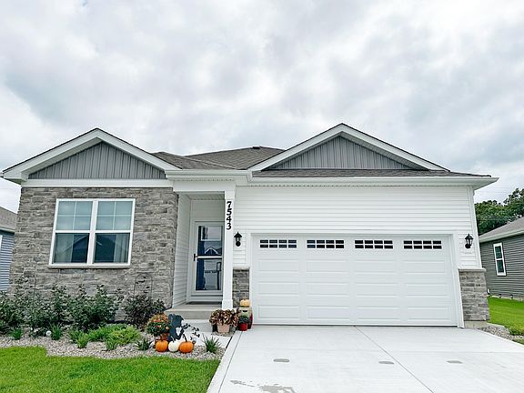 2nd image of 7543 E 116th Pl