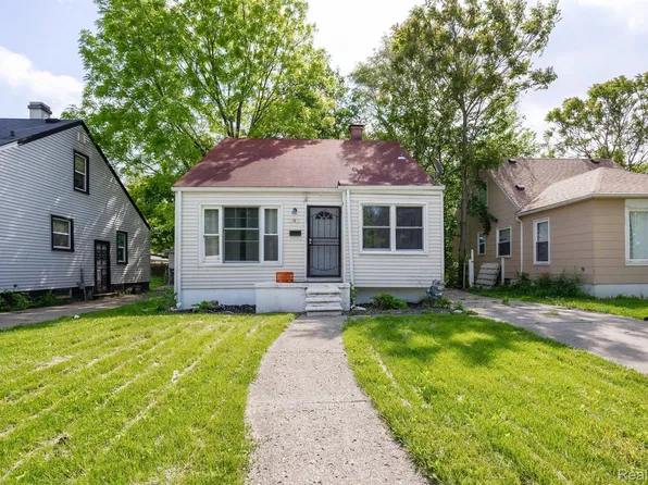 7498 Rutland St, Detroit, MI 48228
