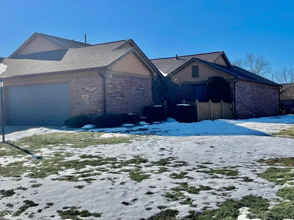 131 Ravenswood Dr #18D, Anderson, IN 46012