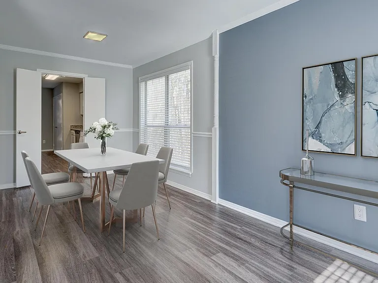 The Domain Apartments — Photo 19