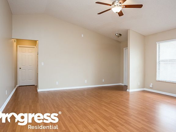 4th image of 289 Ponce De Leon St