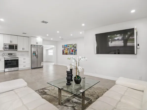 4310 NW 15th Ave, Fort Lauderdale, FL 33309