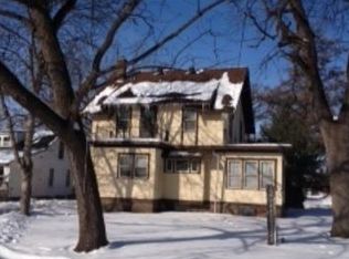 712 Elm Ave E, Waseca, MN 56093