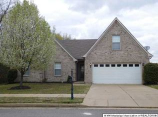 9768 Crepe Myrtle Rd, Olive Branch, MS 38654