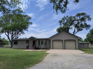 1665 N Main St, Cheney, KS 67025