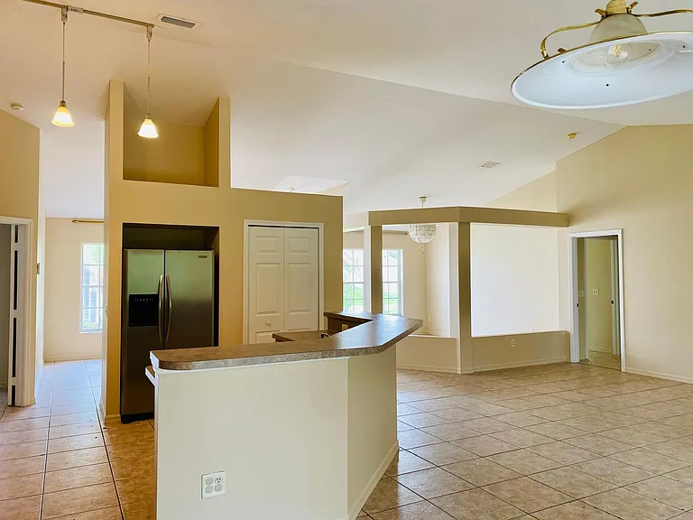5952 NW Baynard Dr — Photo 6