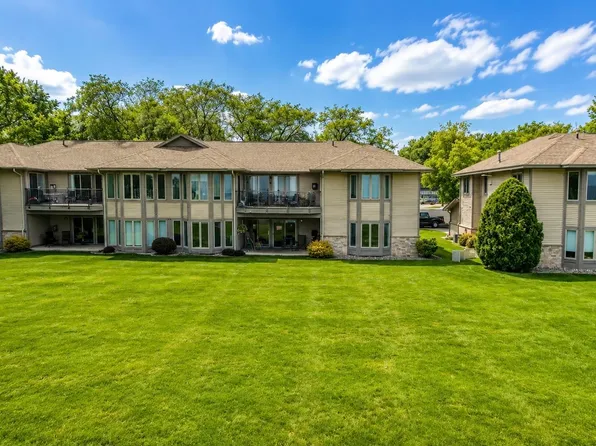 2174 10th St, Menominee, MI 49858