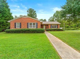 1401 Patricia Dr, Thomasville, NC 27360
