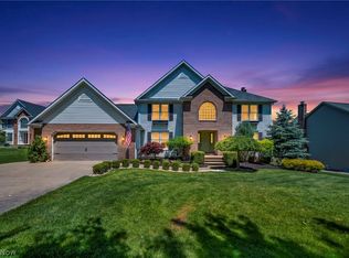 1207 Pennyroyal Cir, Medina, OH 44256