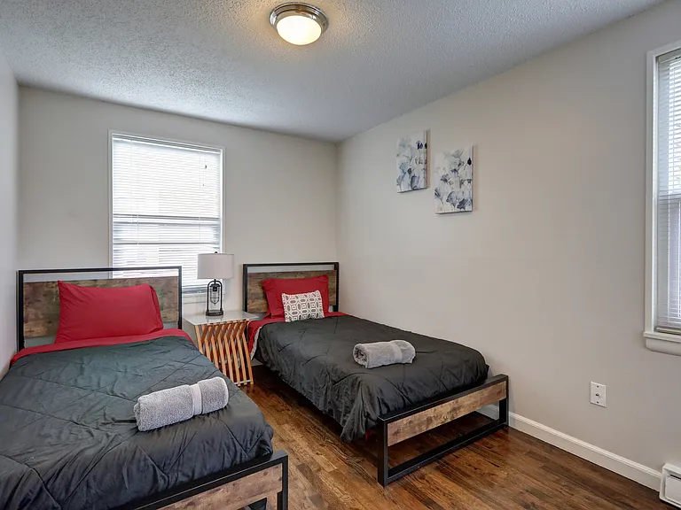 3047 63rd Ave SW #A — Photo 10