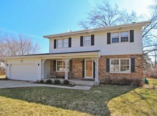 39315 N Meadow Ln, Wadsworth, IL 60083