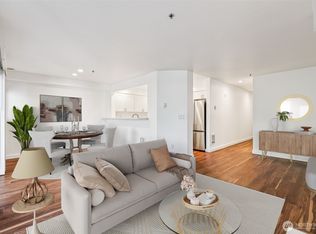 Nautica, Seattle, WA 98109