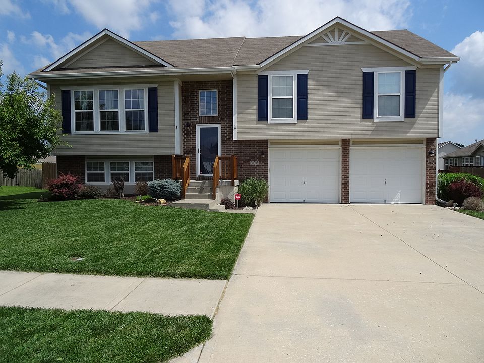 1st image of 306 SW Crestview Dr