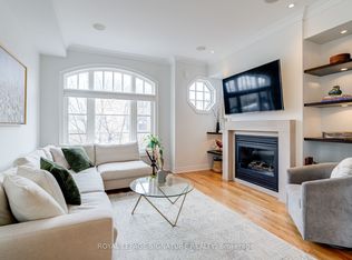 55 Ruby Lang Ln, Toronto, ON M8Z 0B8