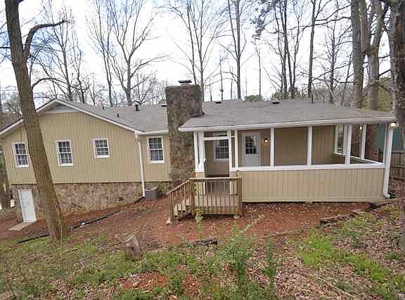 2nd image of 120 Creekview Dr