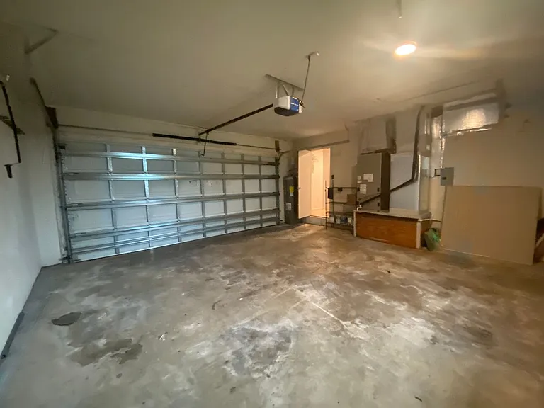 2211 Hardey St — Photo 16