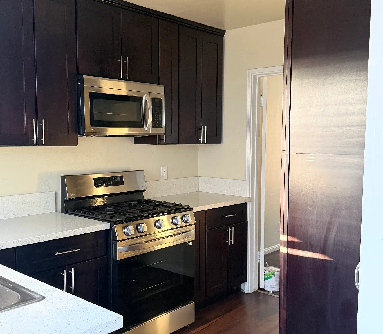 1 bed, 650 sqft, $2,150 — Photo 3