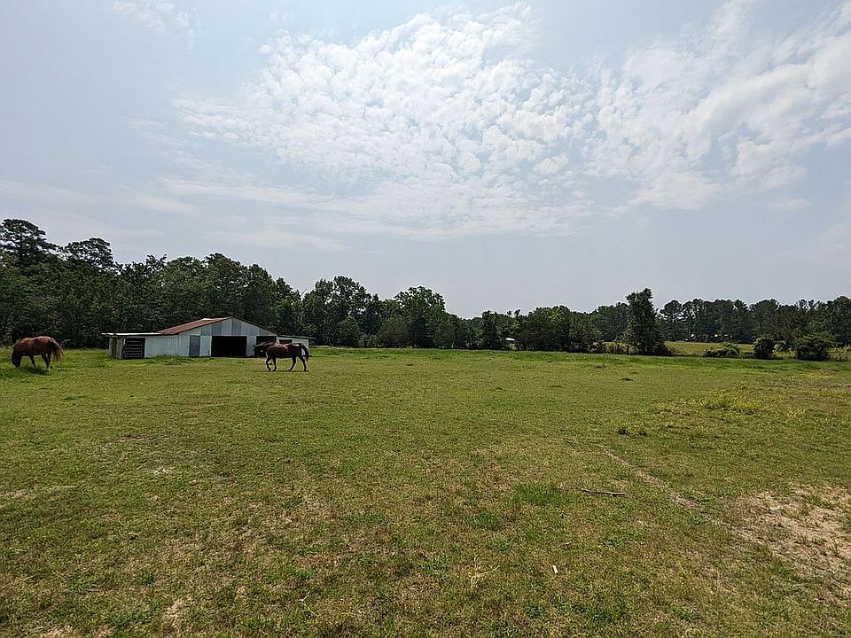 2nd image of 3210 Holmes Rd SW
